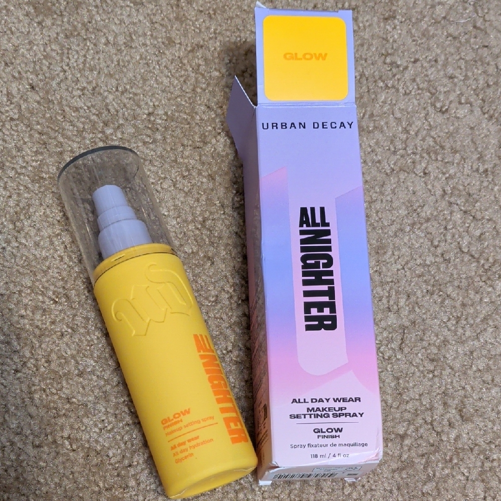 Urban Decay All Nighter Glow Setting Spray - Yellow